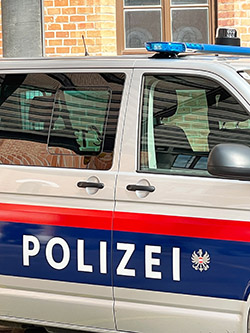 polis auto Kopie